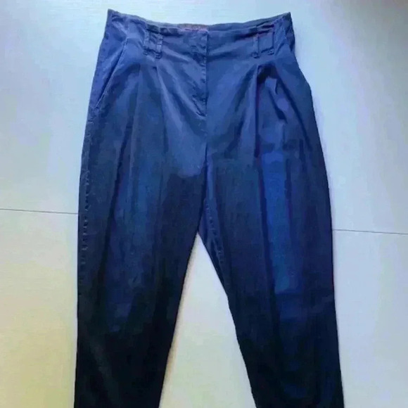 Trussardi Italy Dark Navy Pleated High Waist Women Pants. Italy size 40 (US 4) - Picture 3 of 12